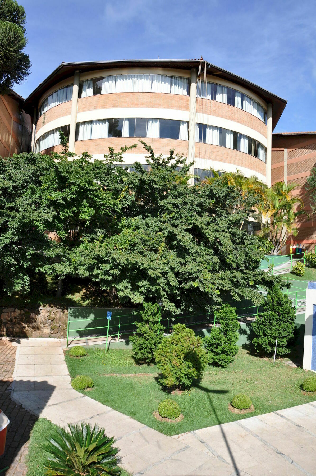 Hotel Vilage 4*